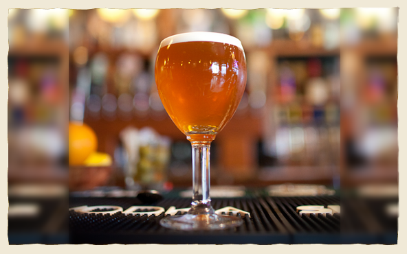 A NEIGHBORHOOD PUB WITH AFFORDABLE FOOD, GREAT BEERS AND QUALITY COCKTAILS